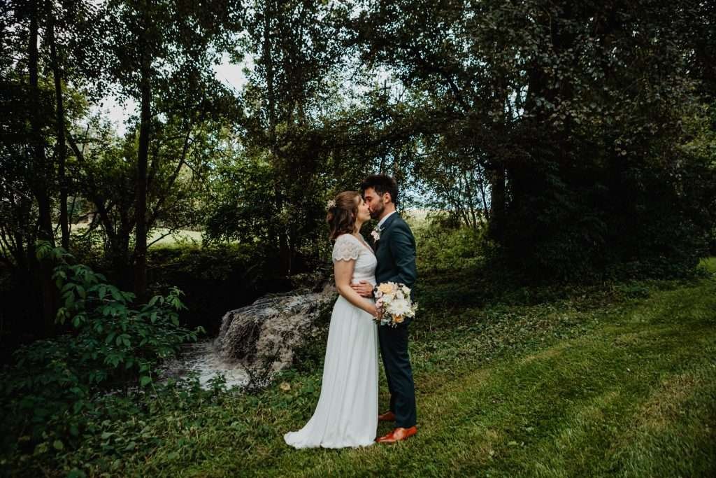 Photo de couple mariage dans l'avesnois