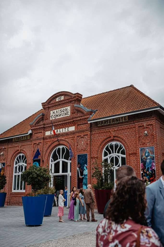 photos à la mairie de proville