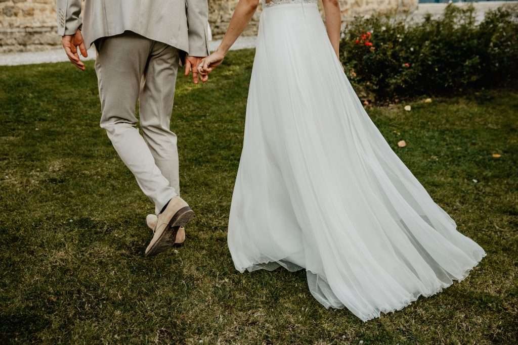 photos de mariée au couché de soleil à la maloterie