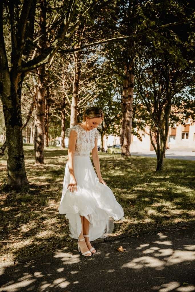 Mariage de Margot & Sébastien à La Maloterie - first look au moulin d'étaples