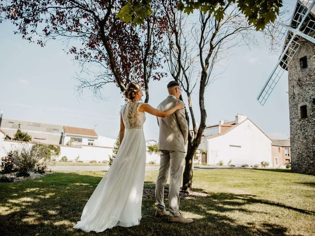 Mariage de Margot & Sébastien à La Maloterie - first look au moulin d'étaples