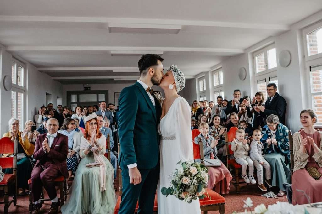 Photographe Mariage Belgique - Photos des mariés à la mairie